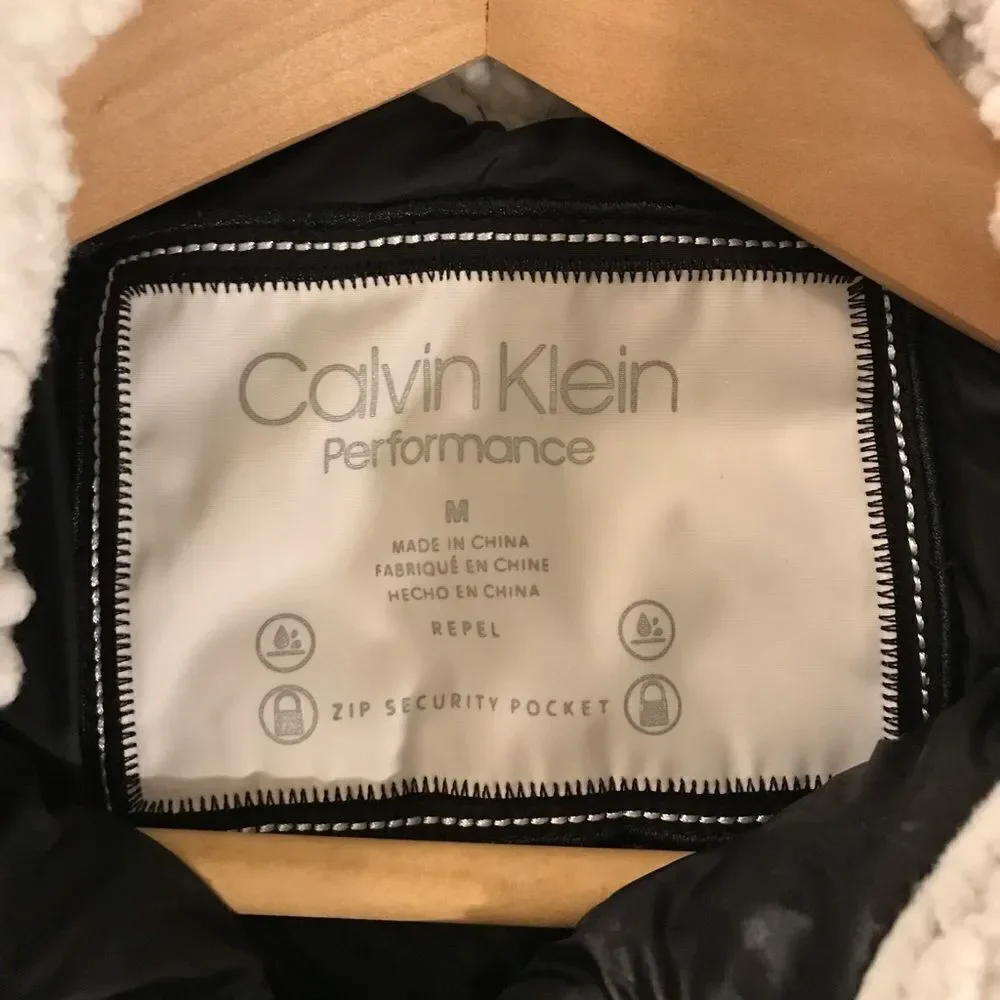 : : Calvin Klein Performance Sherpa Wool Style Trimmed Vest Jacket : :